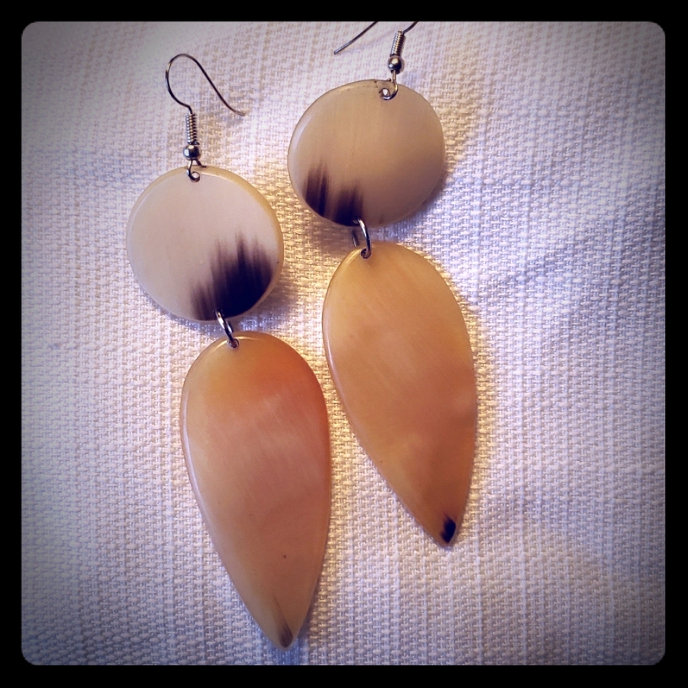 Freeform cow horn earrings